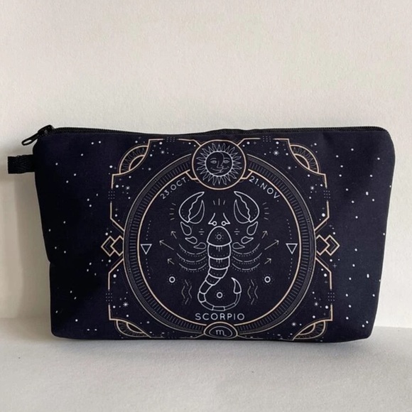 Handbags - ♏️ Scorpio Makeup Bag ♏️